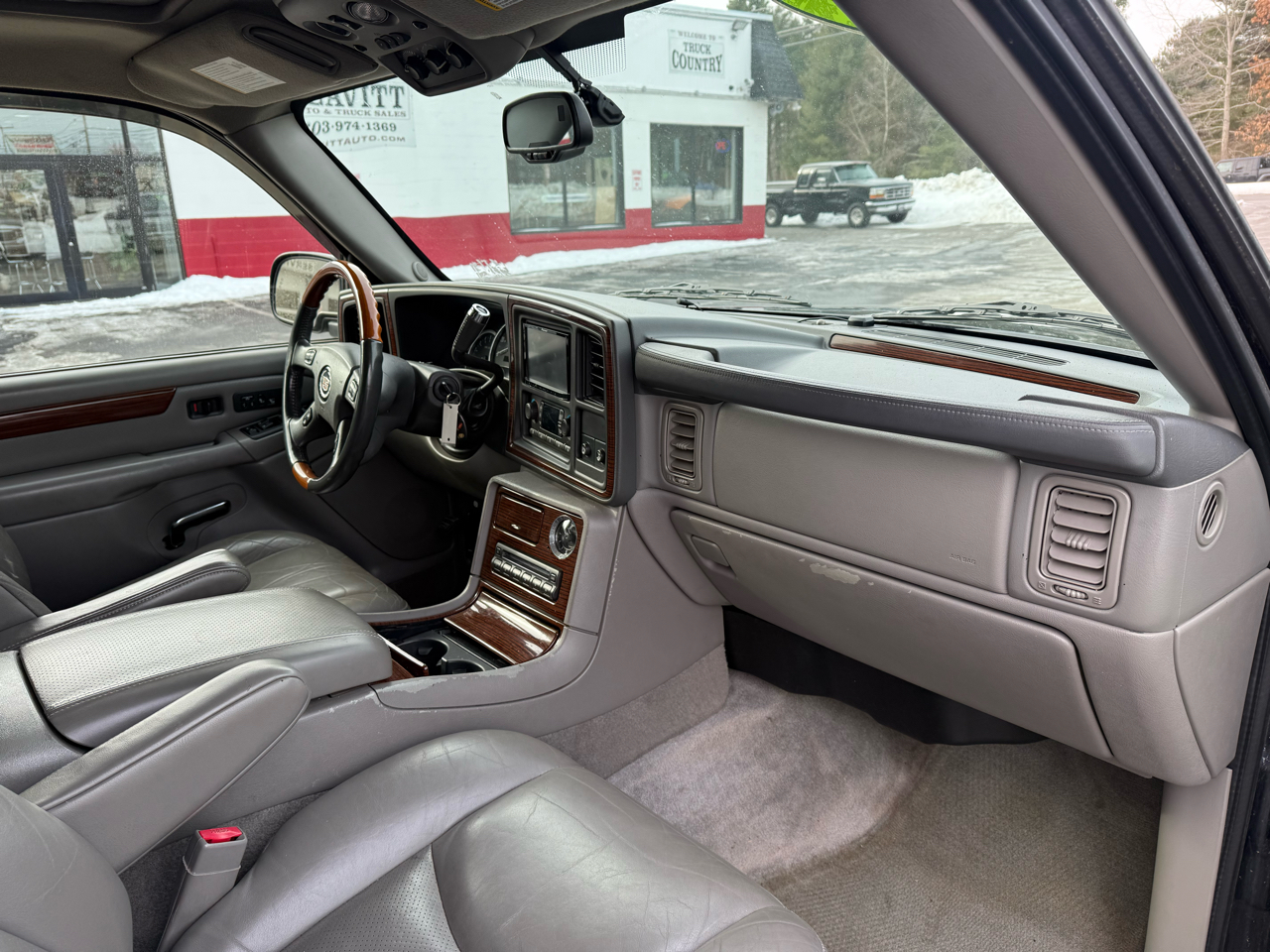 Cadillac Escalade  2004