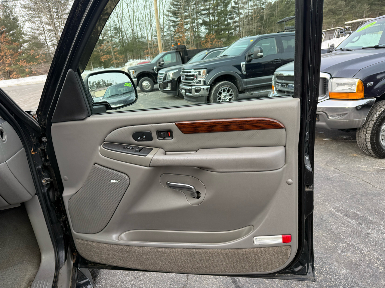 Cadillac Escalade  2004