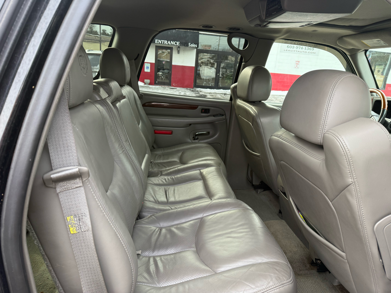 Cadillac Escalade  2004