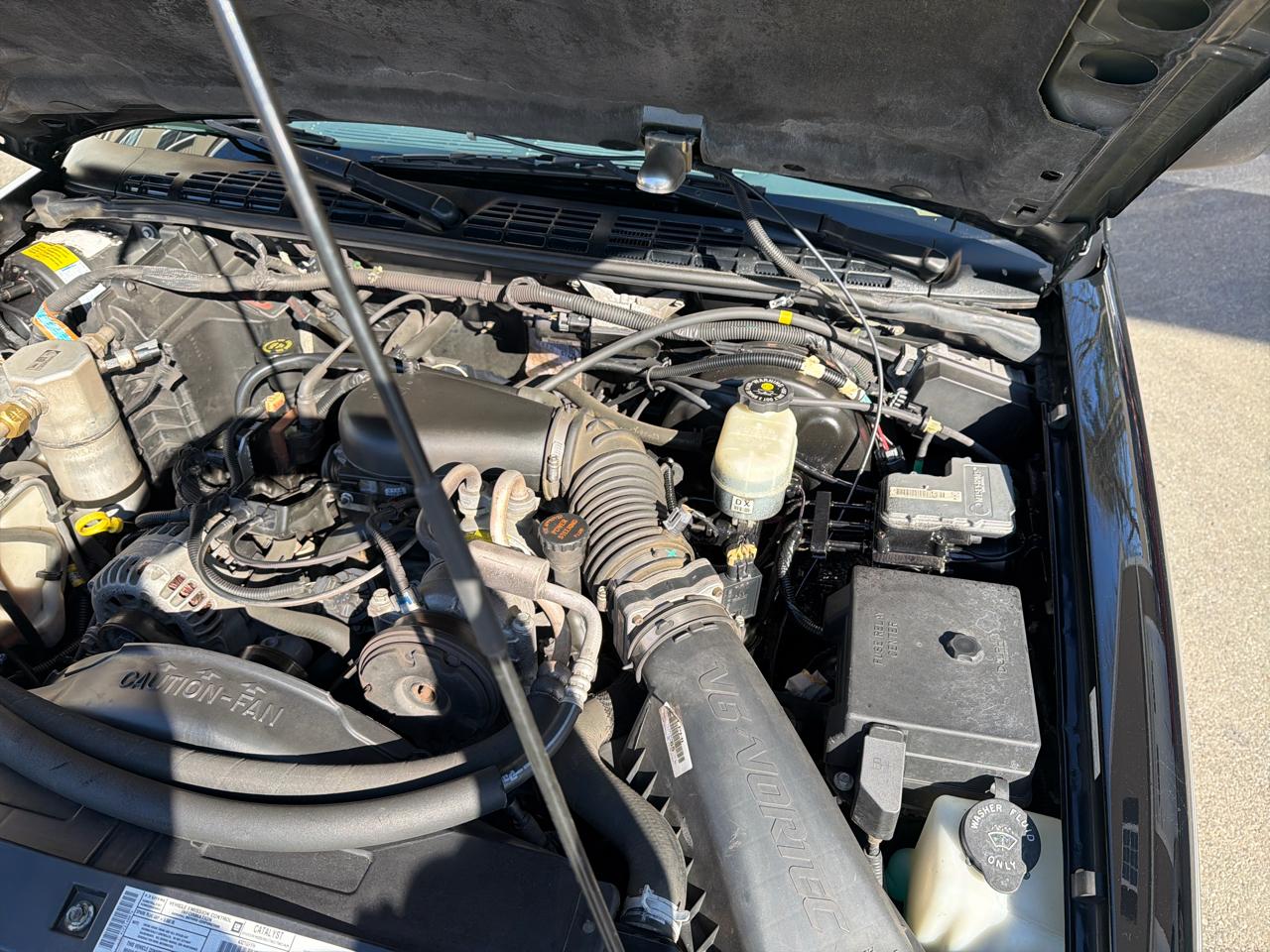 Chevrolet S-10 Crew Cab 123" WB 4WD LS 2001