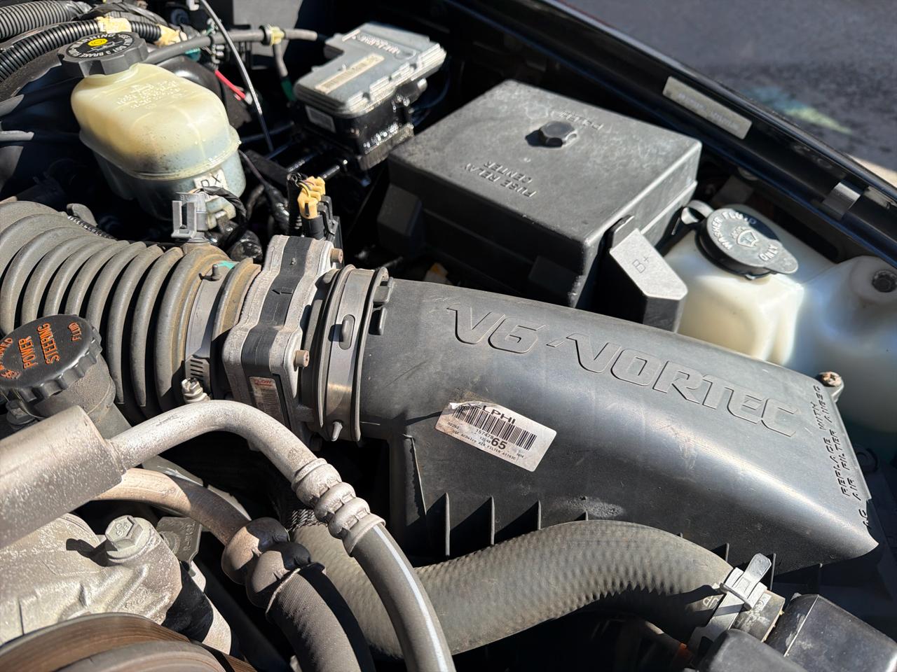 Chevrolet S-10 Crew Cab 123" WB 4WD LS 2001