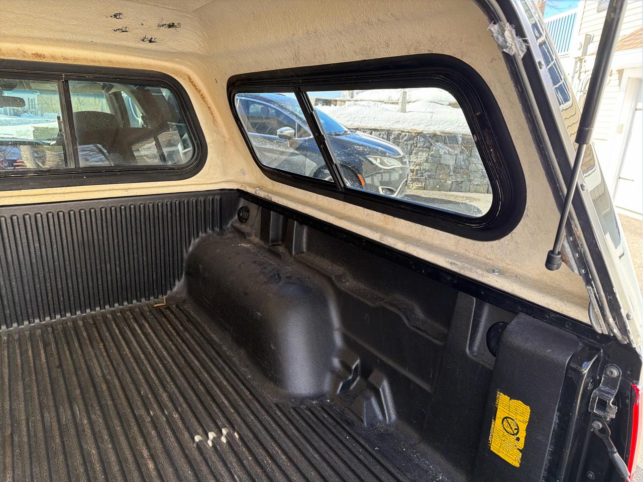 Chevrolet S-10 Crew Cab 123" WB 4WD LS 2001