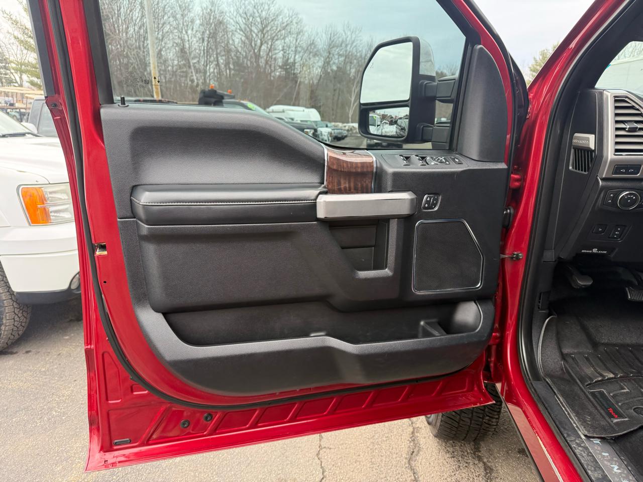 Ford Super Duty F-350 SRW  2017