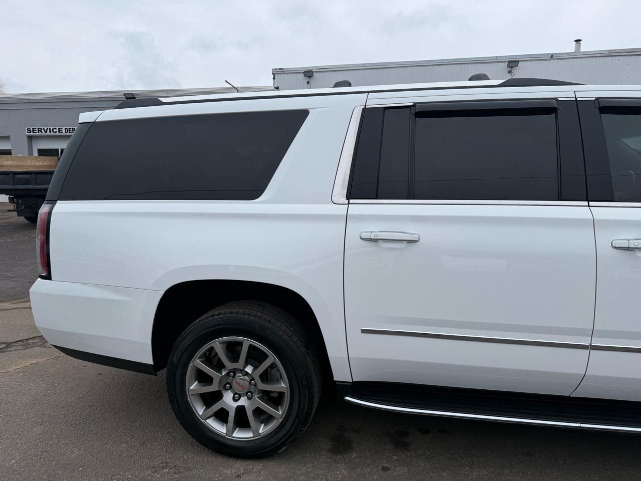 GMC Yukon XL  2020