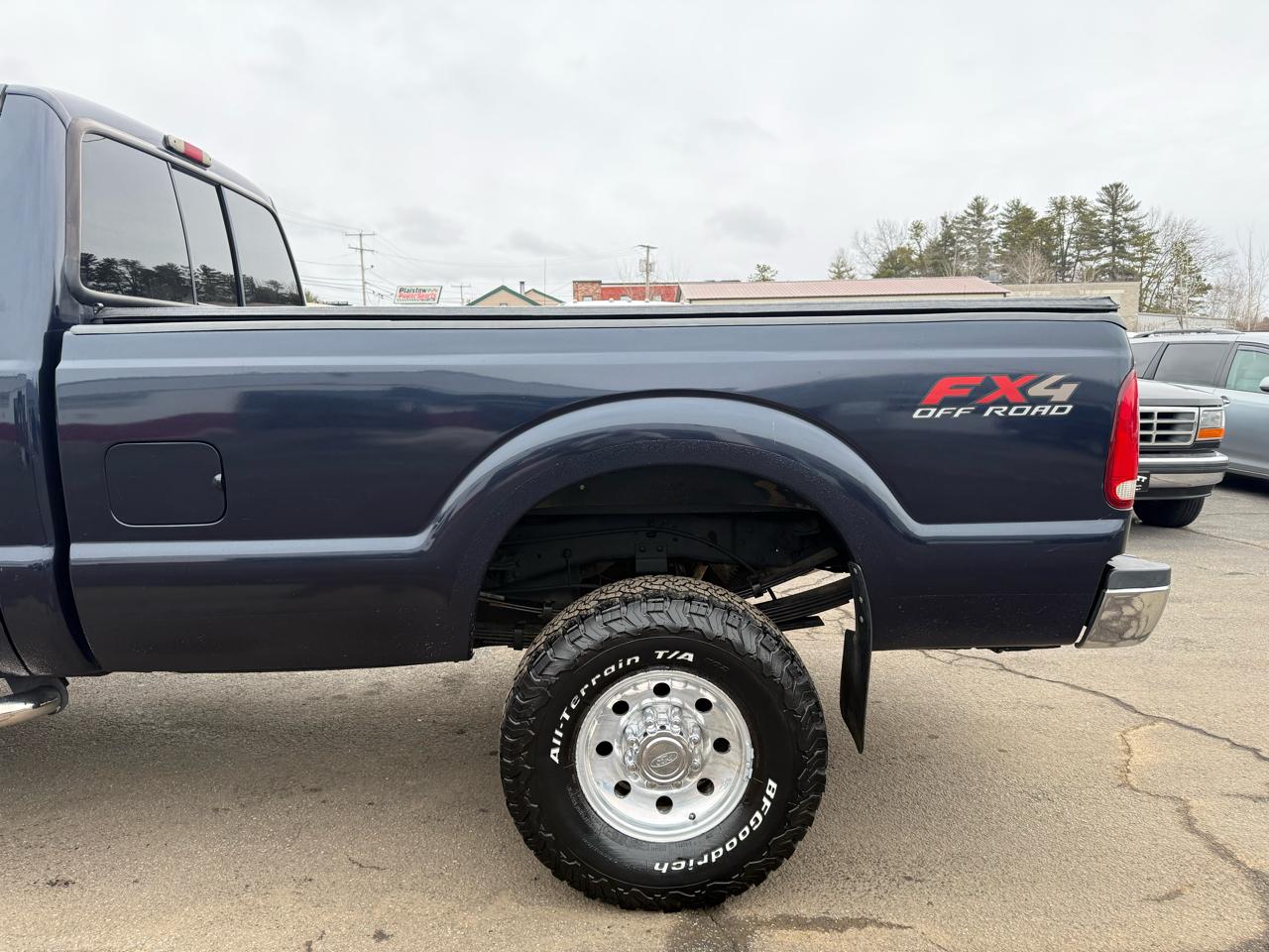 Ford Super Duty F-350 SRW  2003