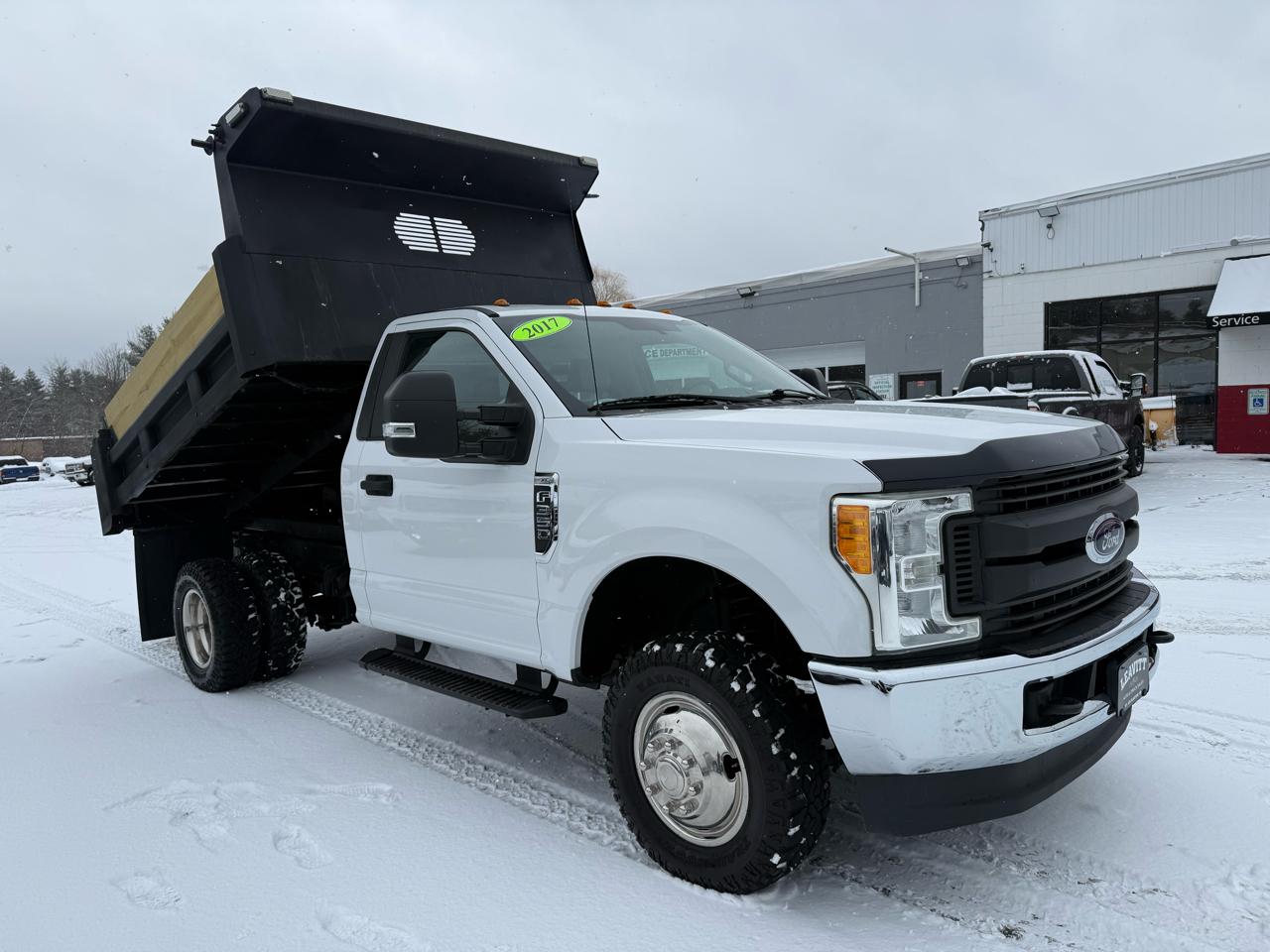 Ford Super Duty F-350 DRW  2017