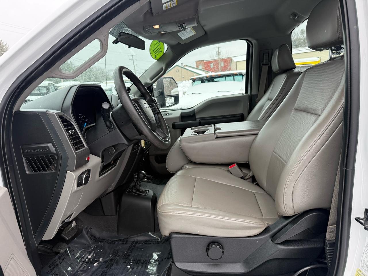 Ford Super Duty F-350 DRW  2017