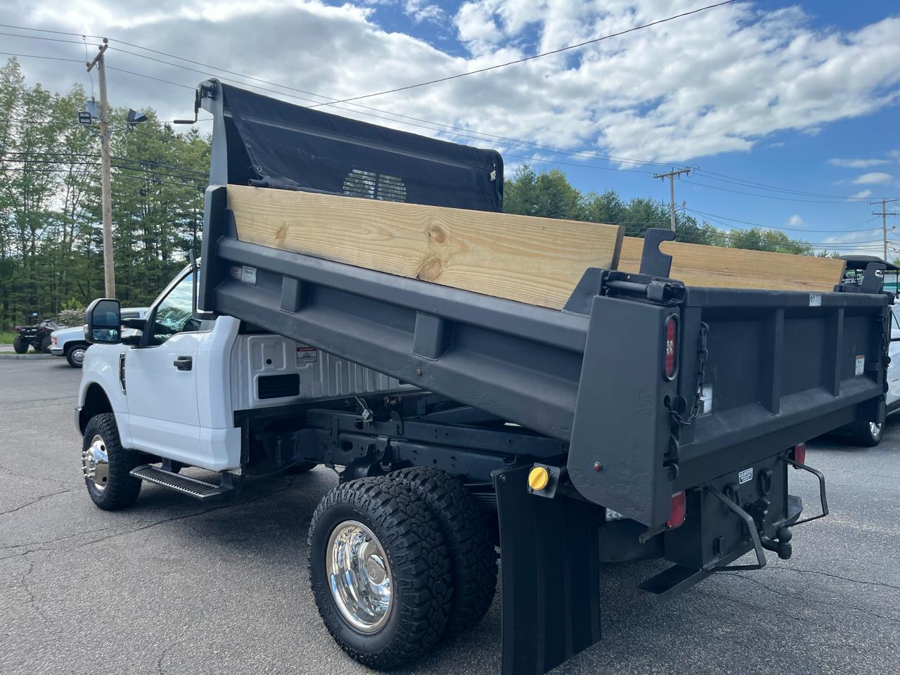 Ford Super Duty F-350 DRW  2017