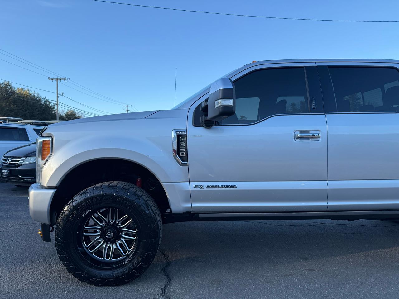 Ford Super Duty F-350 SRW  2017