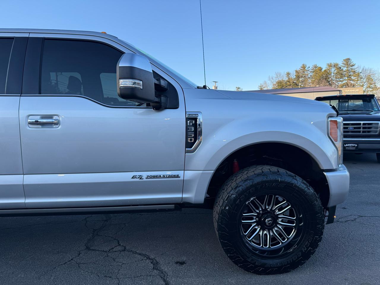 Ford Super Duty F-350 SRW  2017