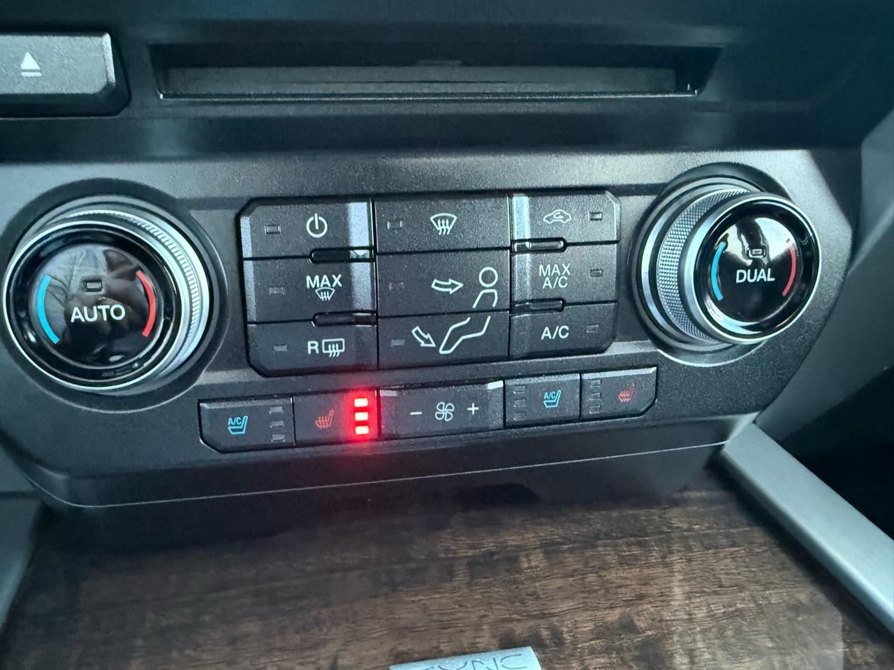 Ford Super Duty F-350 SRW  2017