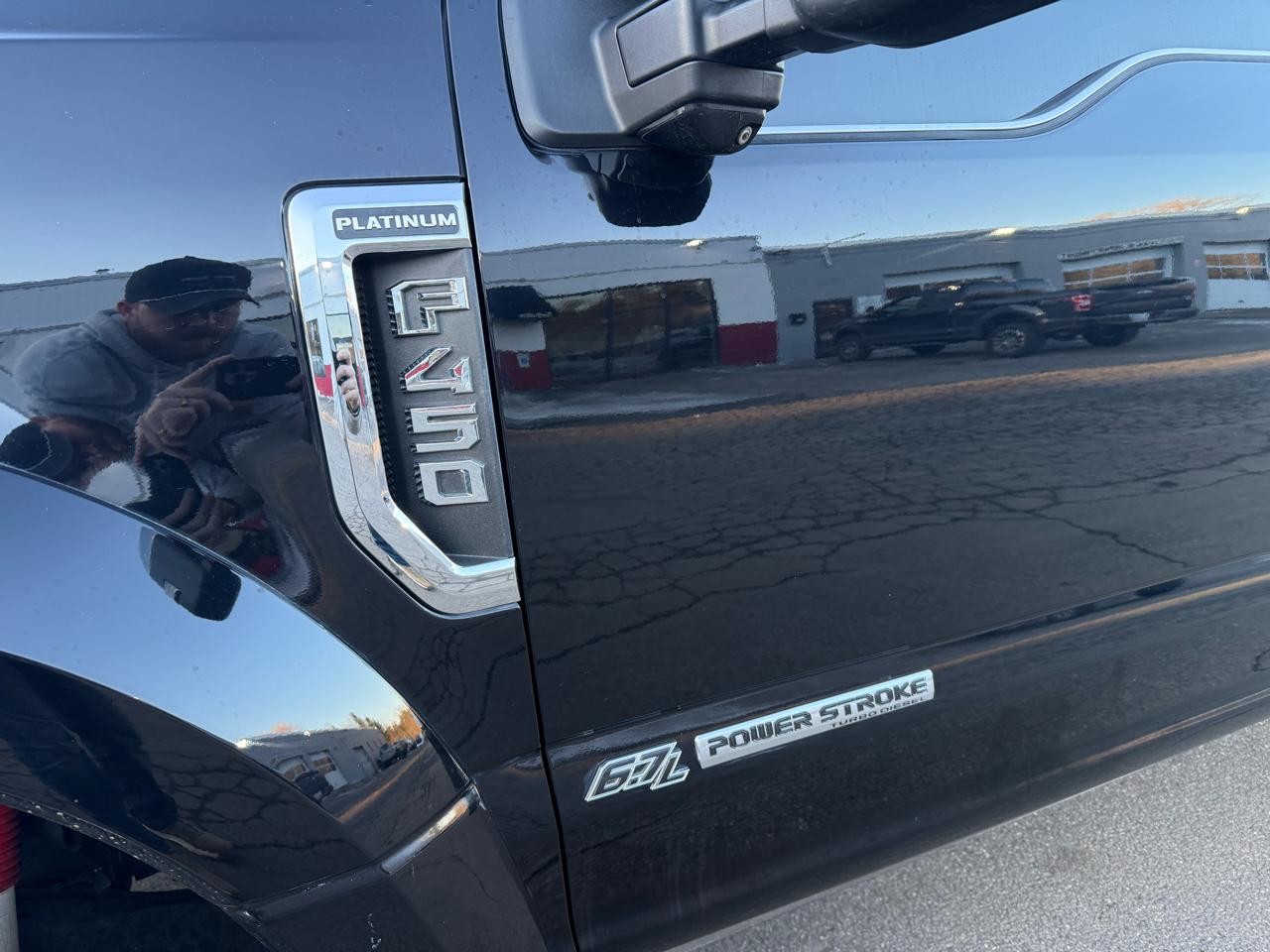 Ford Super Duty F-450 DRW  2017