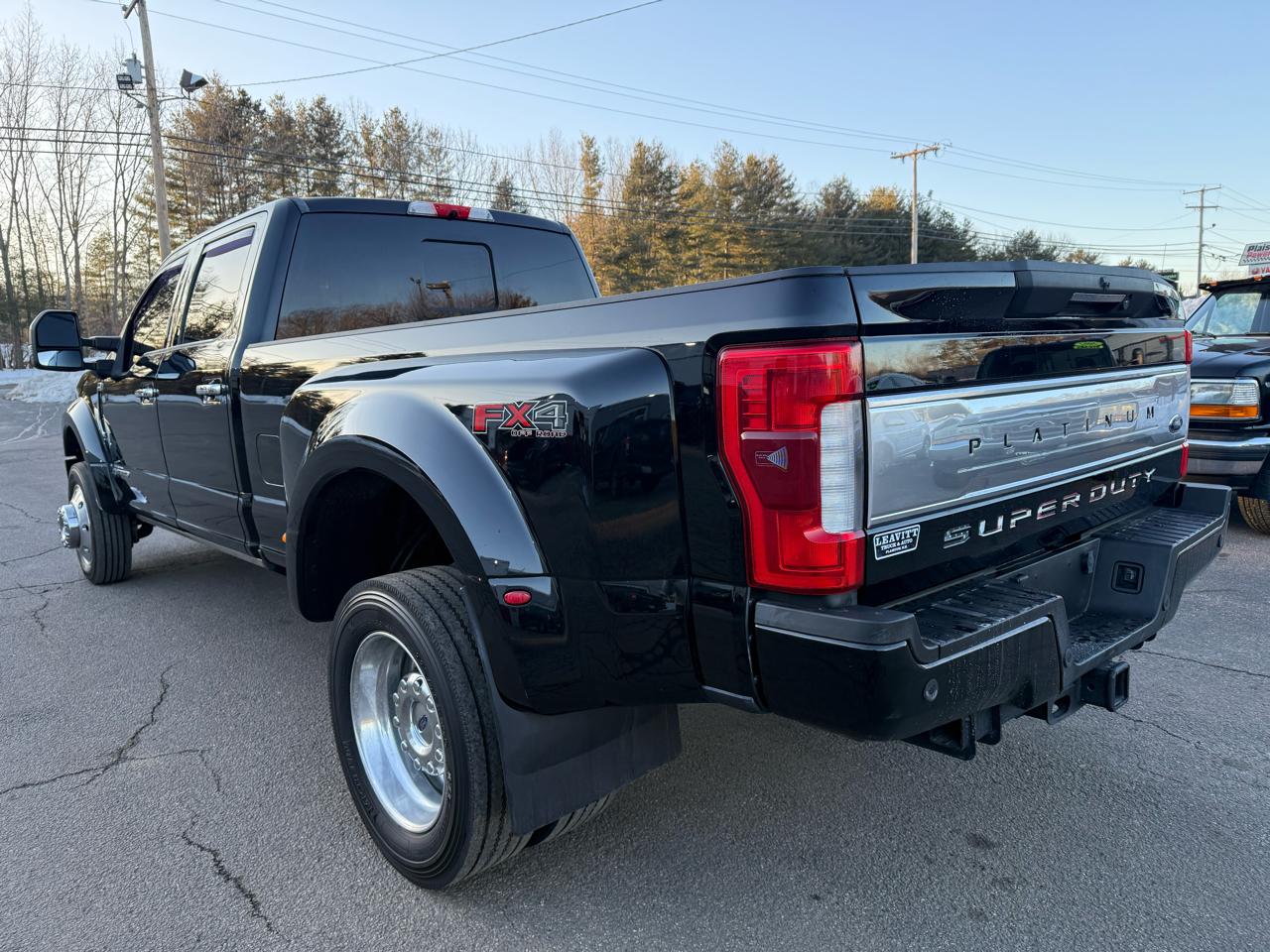 Ford Super Duty F-450 DRW  2017