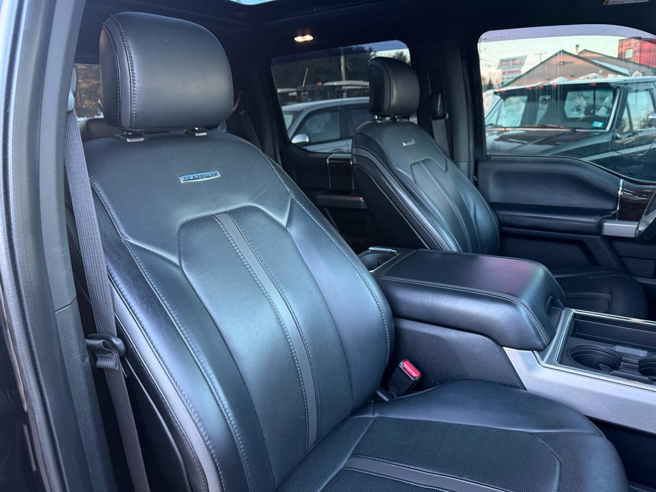 Ford Super Duty F-450 DRW  2017