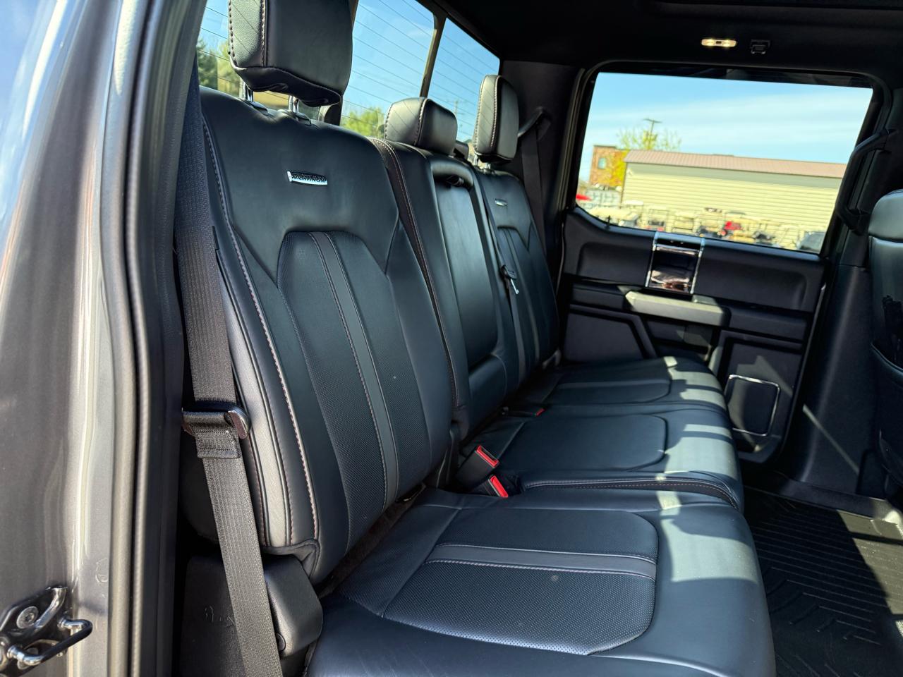 Ford Super Duty F-250 SRW  2022