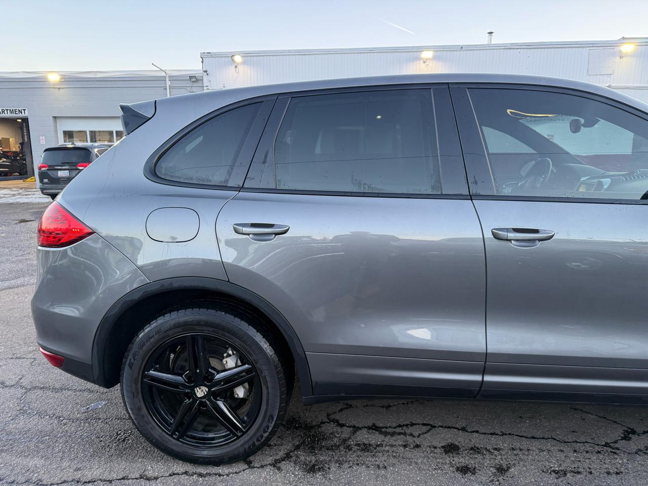 Porsche Cayenne  2013