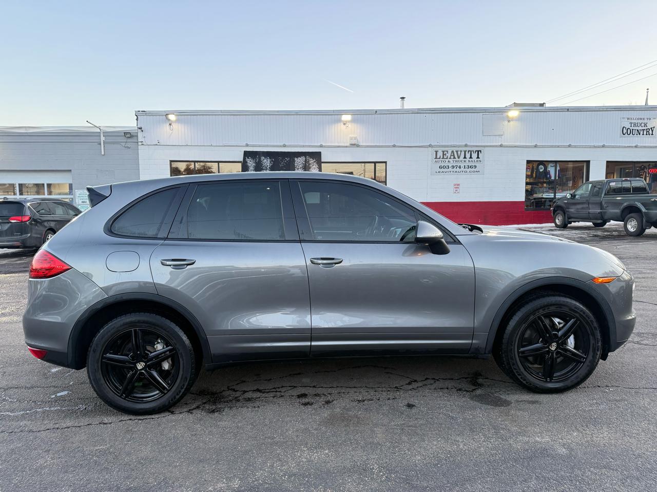 Porsche Cayenne  2013