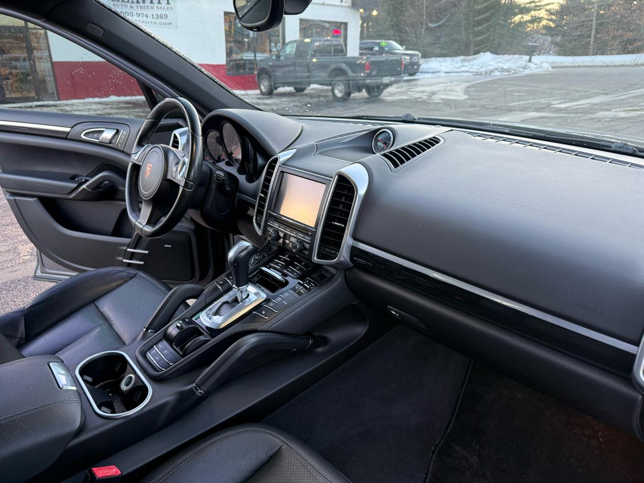 Porsche Cayenne  2013