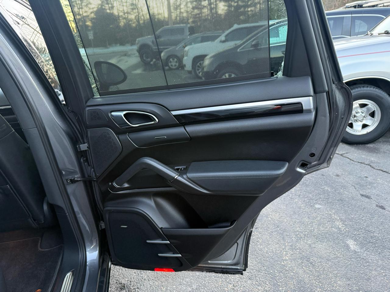 Porsche Cayenne  2013