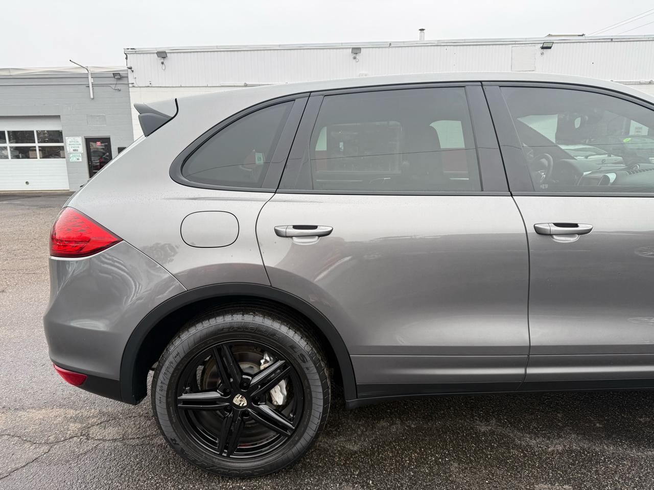 Porsche Cayenne  2013