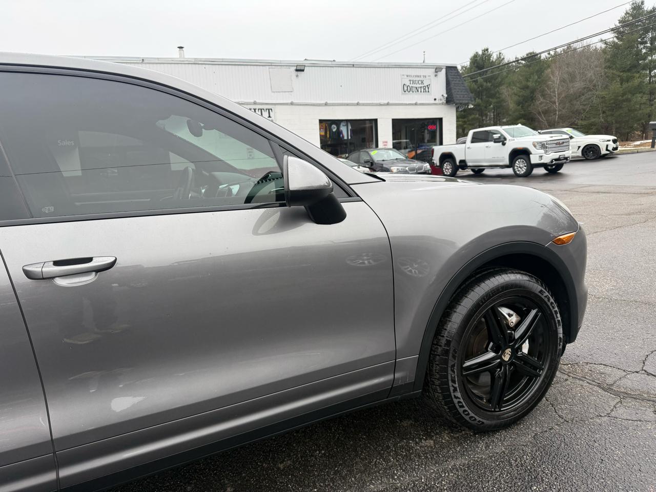 Porsche Cayenne  2013