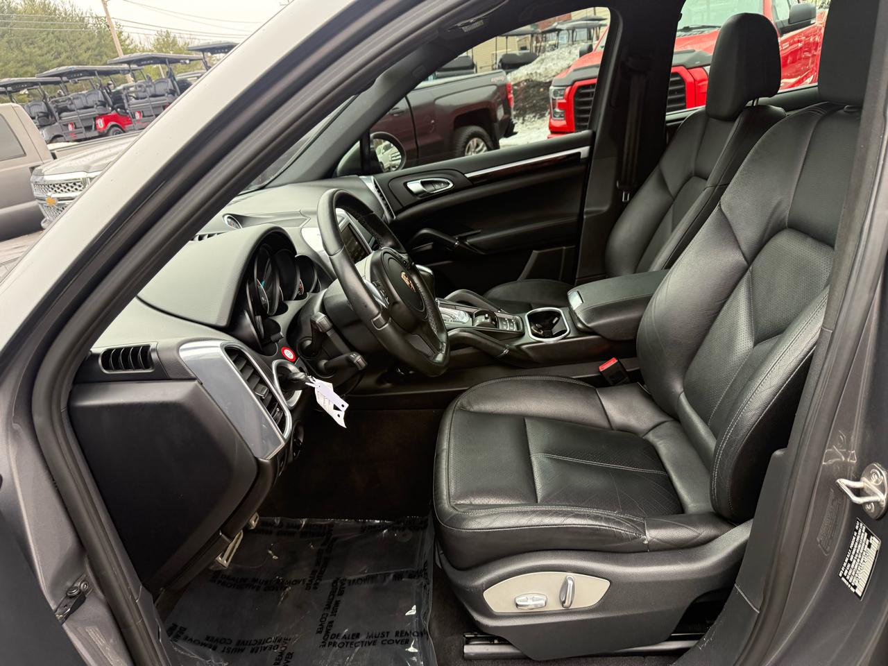 Porsche Cayenne  2013