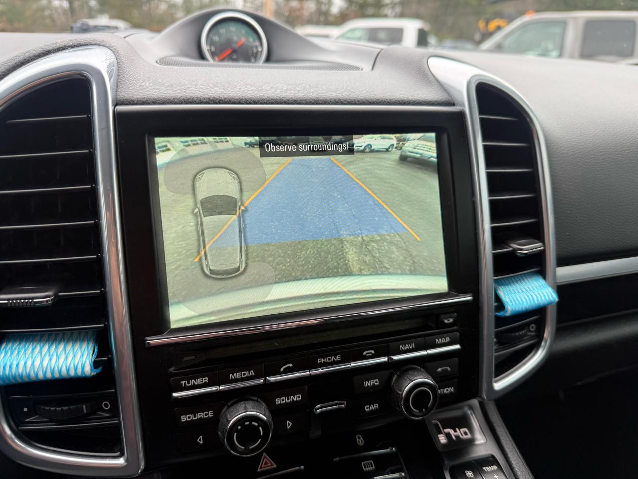 Porsche Cayenne  2013