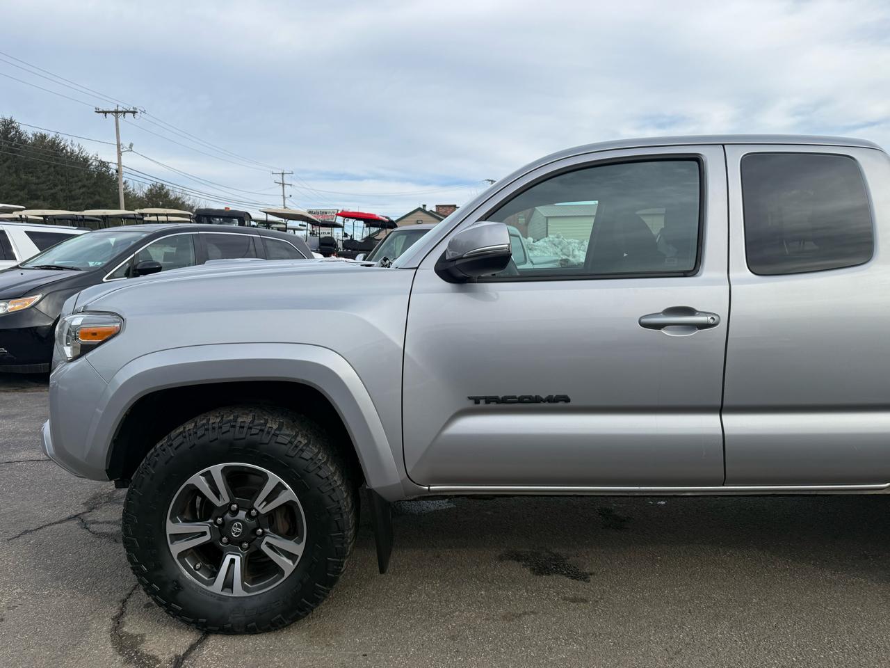 Toyota Tacoma 4WD Access Cab V6 AT TRD Off Road (Natl) 2016