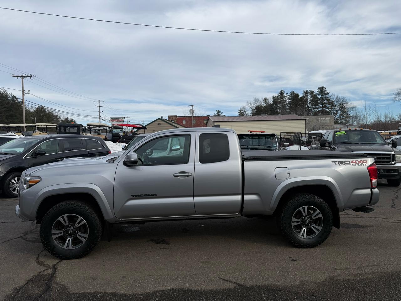 Toyota Tacoma 4WD Access Cab V6 AT TRD Off Road (Natl) 2016