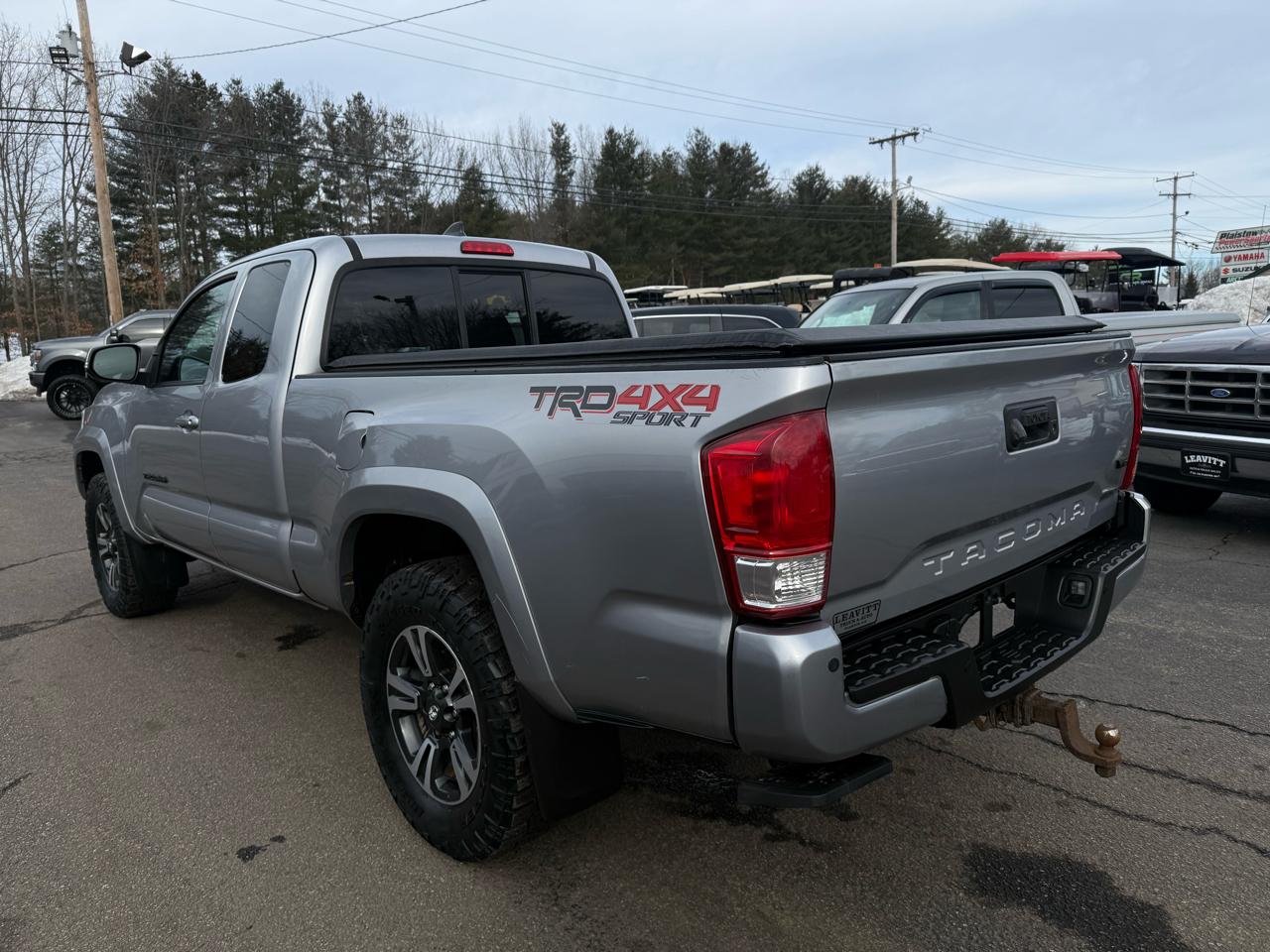 Toyota Tacoma 4WD Access Cab V6 AT TRD Off Road (Natl) 2016
