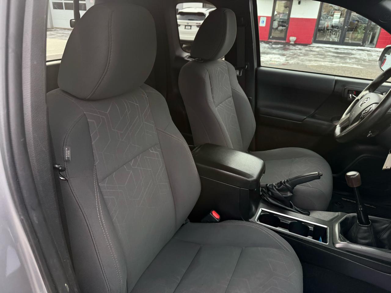 Toyota Tacoma 4WD Access Cab V6 AT TRD Off Road (Natl) 2016