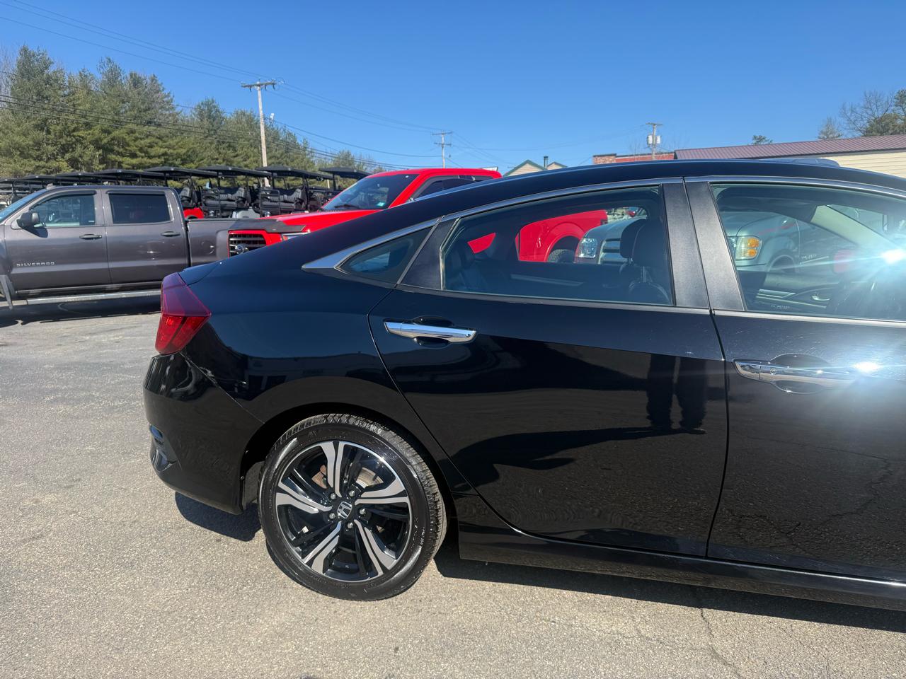 Honda Civic Sedan 4dr CVT Touring 2016