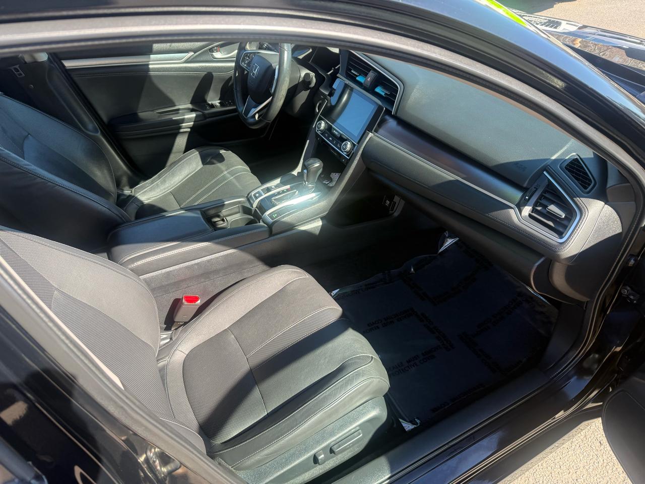 Honda Civic Sedan 4dr CVT Touring 2016