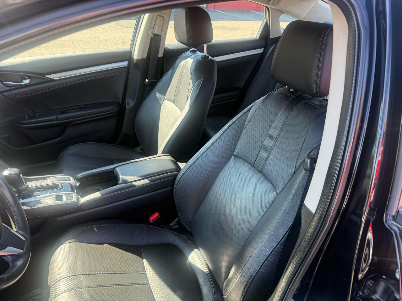 Honda Civic Sedan 4dr CVT Touring 2016