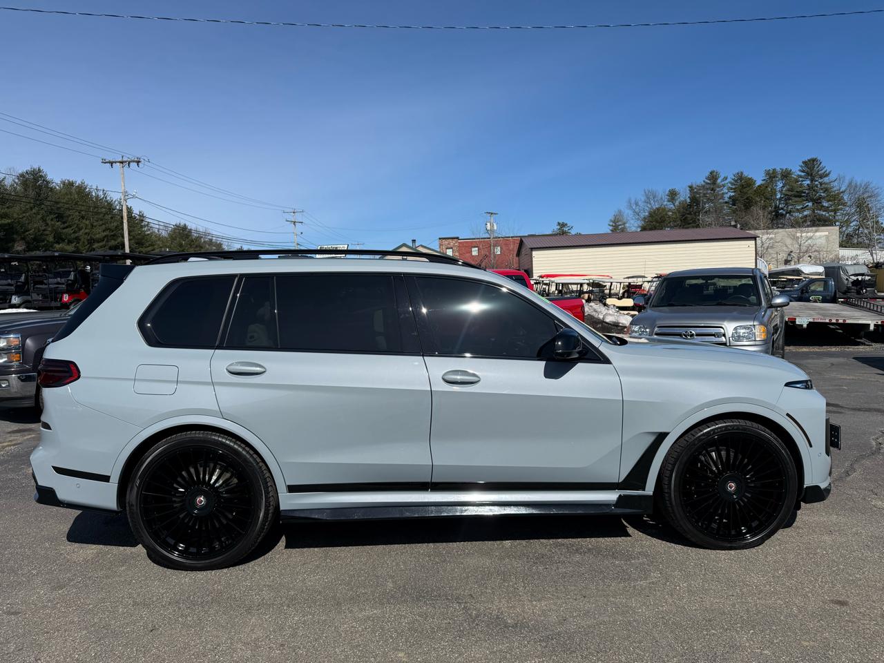 BMW X7  2025