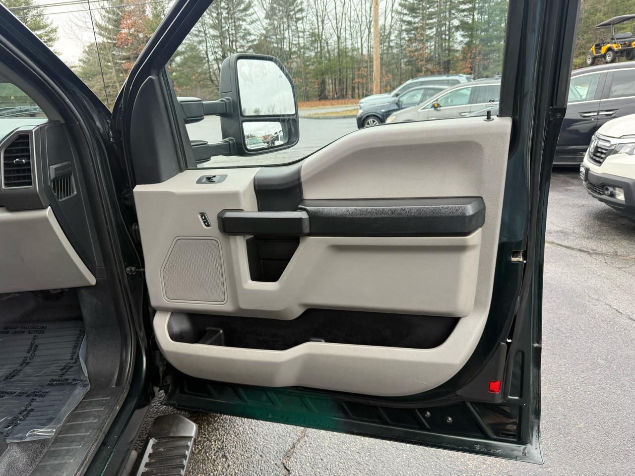 Ford Super Duty F-350 DRW  2019