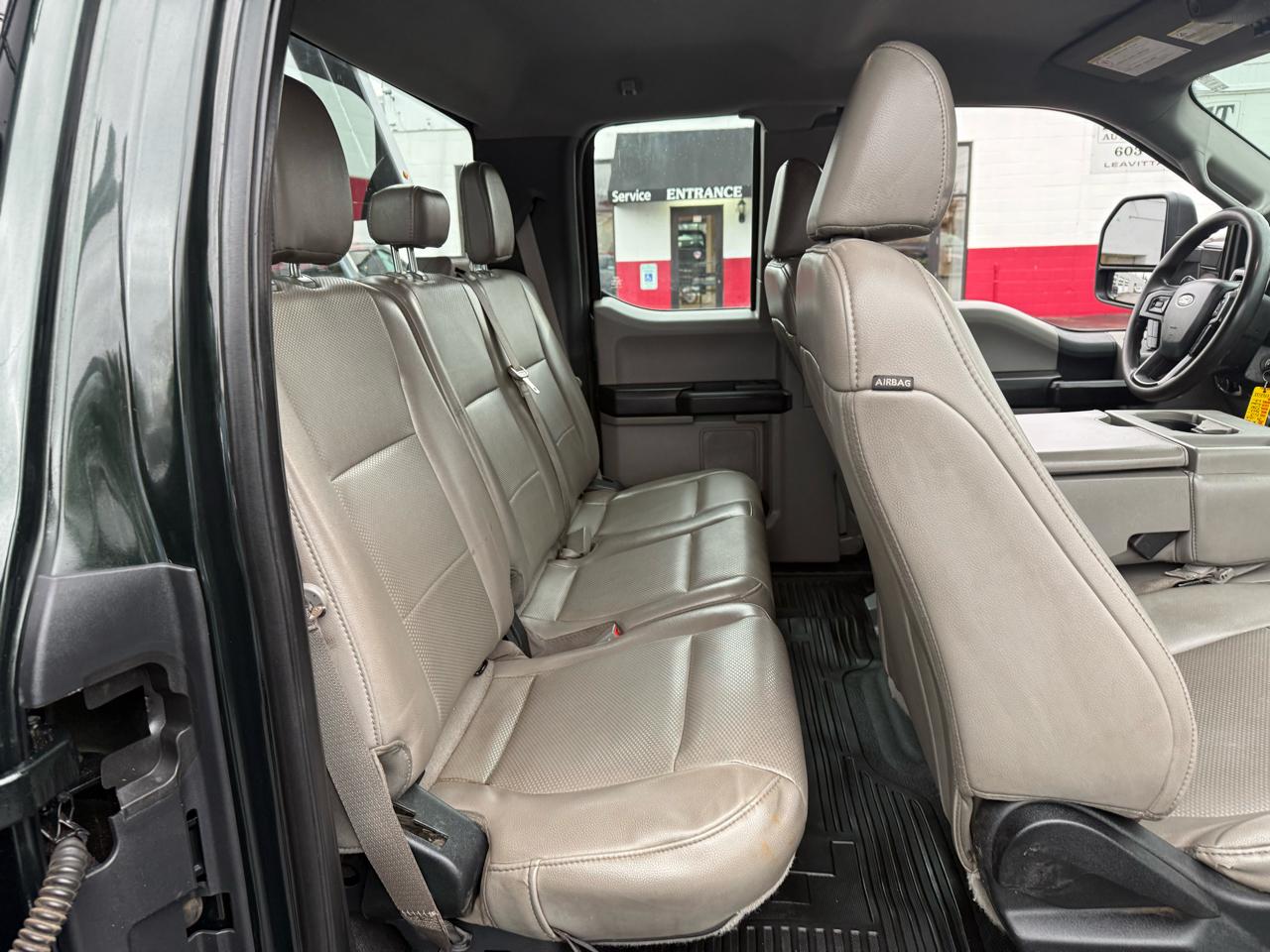 Ford Super Duty F-350 DRW  2019