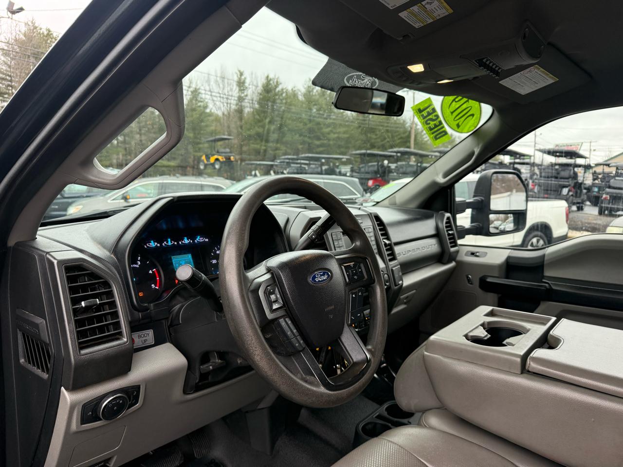 Ford Super Duty F-350 DRW  2019