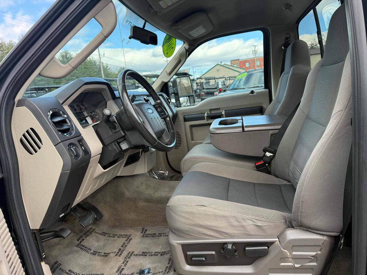 Ford Super Duty F-350 SRW  2009