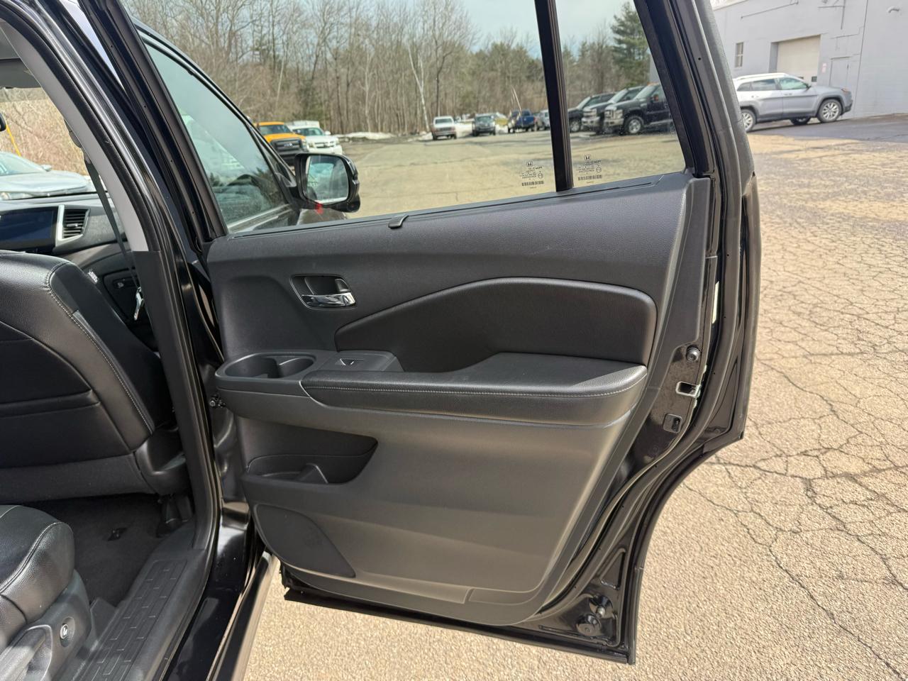 Honda Pilot AWD 4dr EX-L w/RES 2016