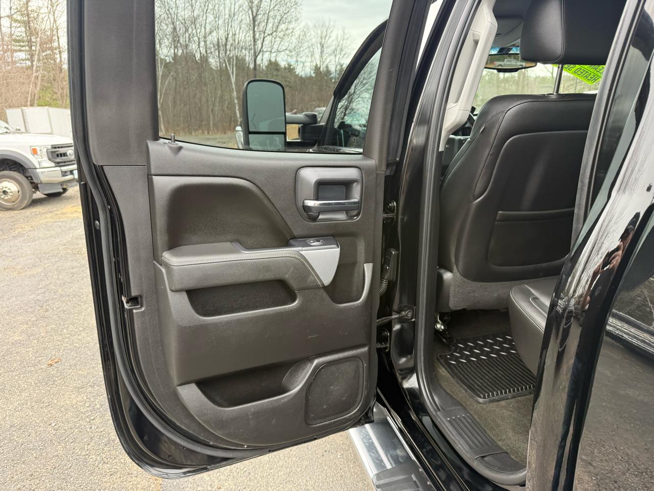 Chevrolet Silverado 2500HD  2015