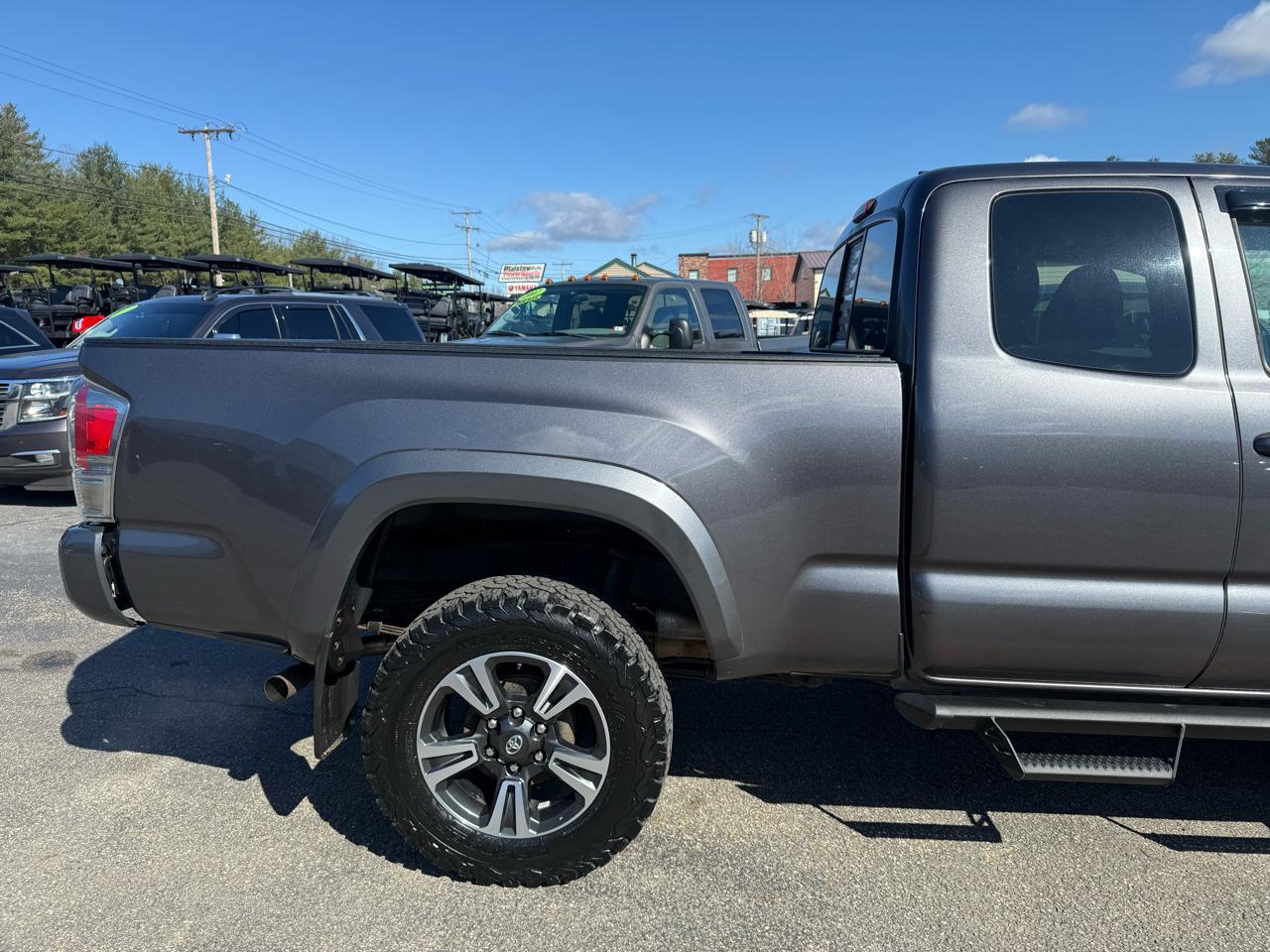 Toyota Tacoma 4WD Access Cab V6 AT TRD Off Road (Natl) 2016