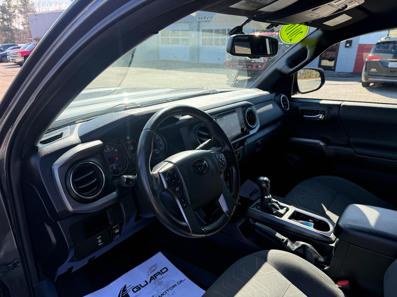 Toyota Tacoma 4WD Access Cab V6 AT TRD Off Road (Natl) 2016