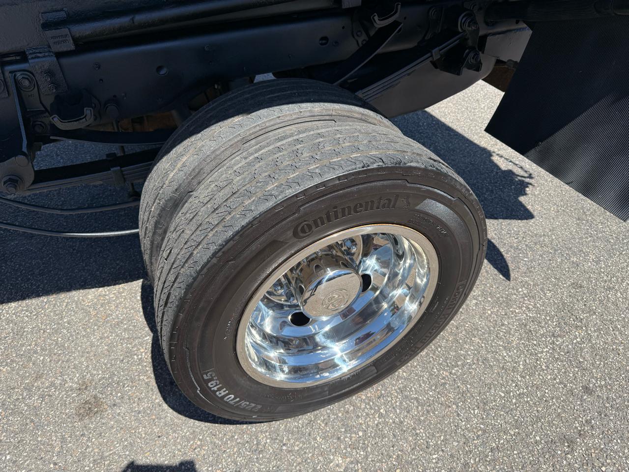 Ford Super Duty F-550 DRW  2021