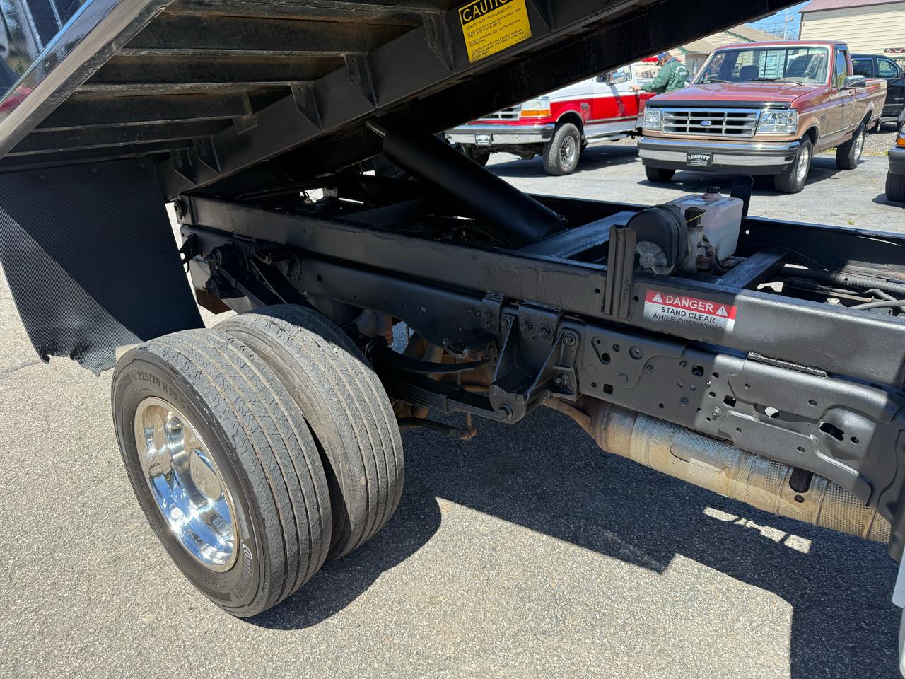Ford Super Duty F-550 DRW  2021