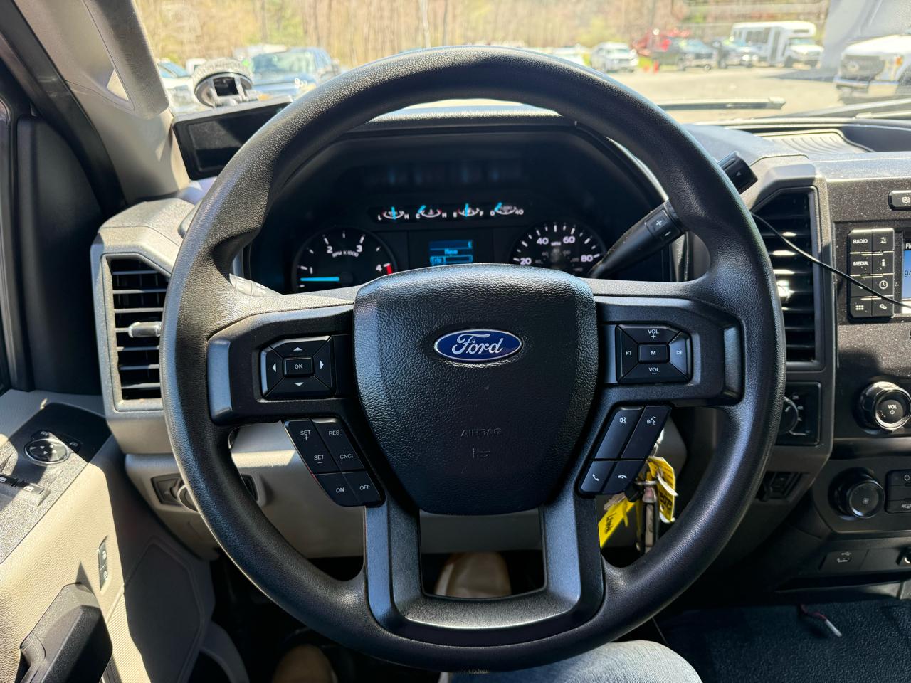 Ford Super Duty F-550 DRW  2021