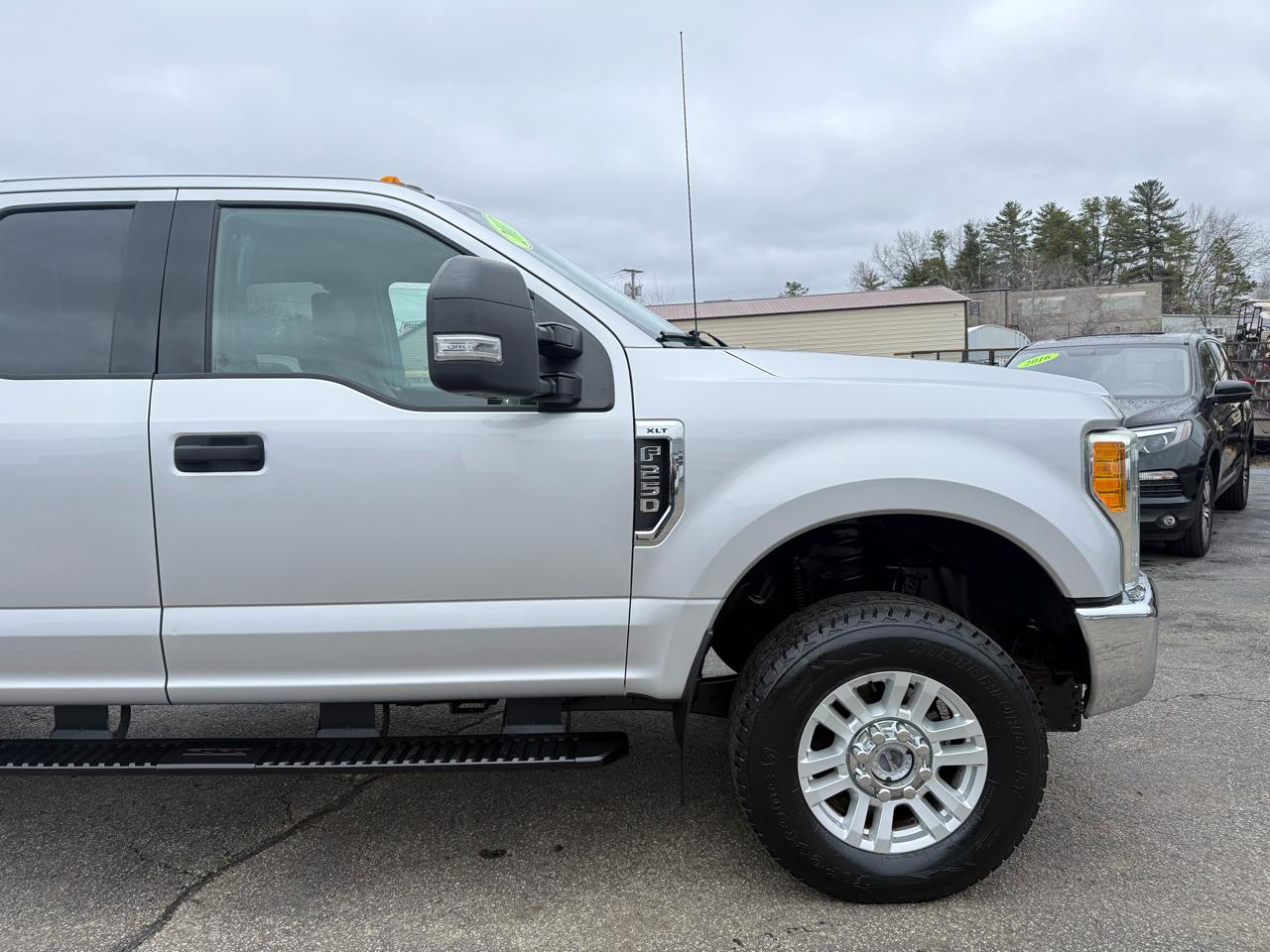 Ford Super Duty F-250 SRW  2017