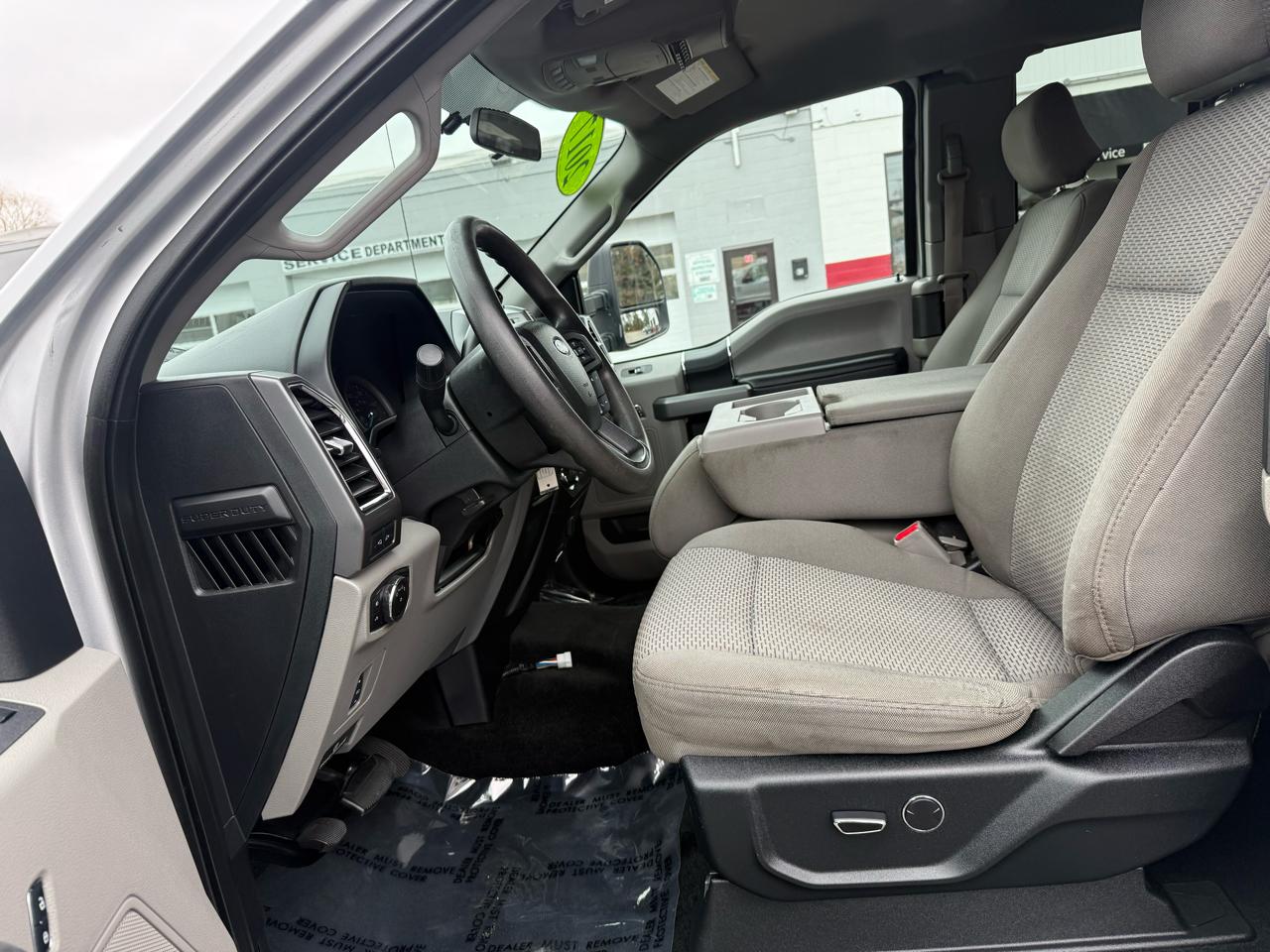 Ford Super Duty F-250 SRW  2017