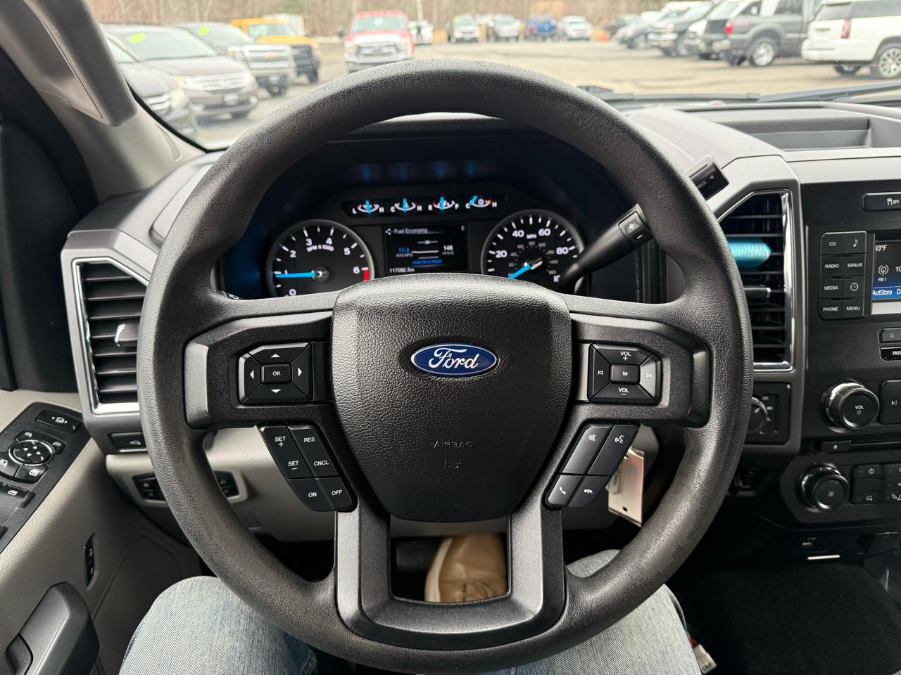 Ford Super Duty F-250 SRW  2017