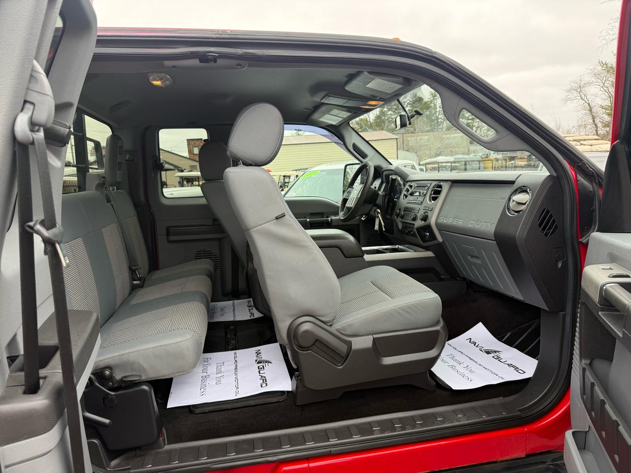 Ford Super Duty F-250 SRW  2015